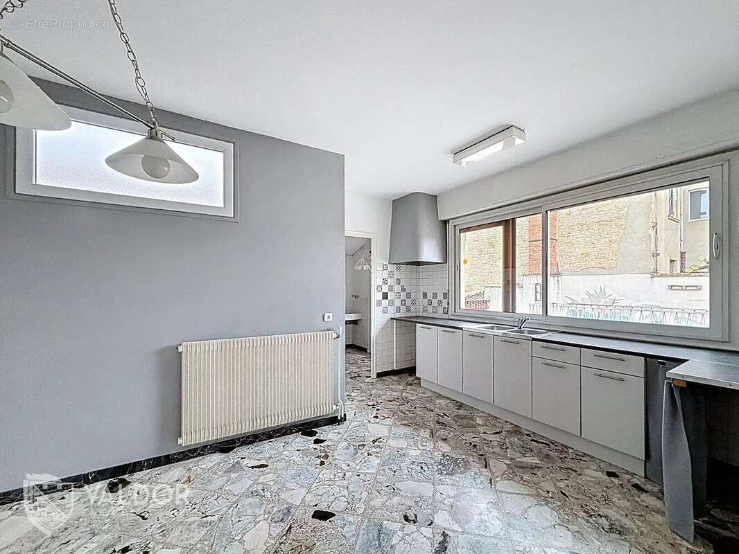 Appartement à MONTMERLE-SUR-SAONE