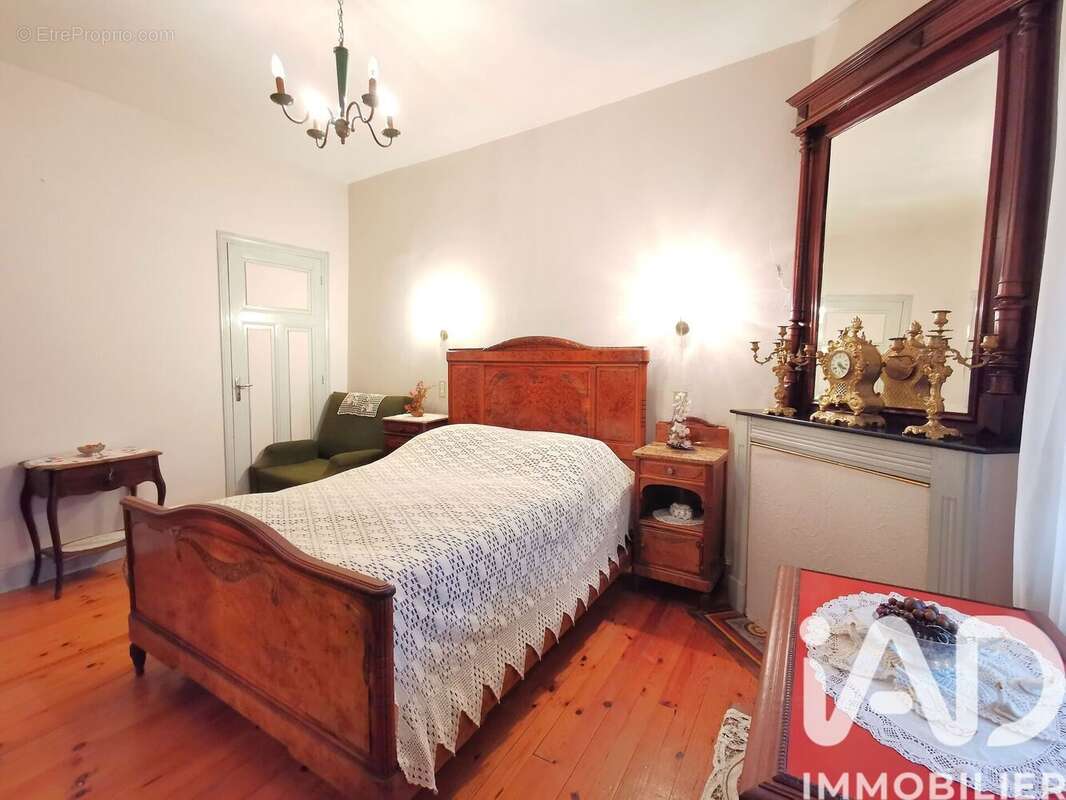 Maison 100 m² à Capdenac  - photo 8