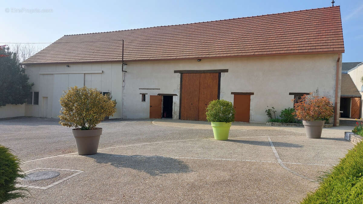 Maison à MONTARGIS