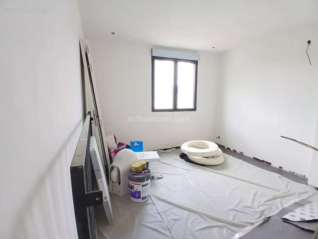Appartement à VALENTON