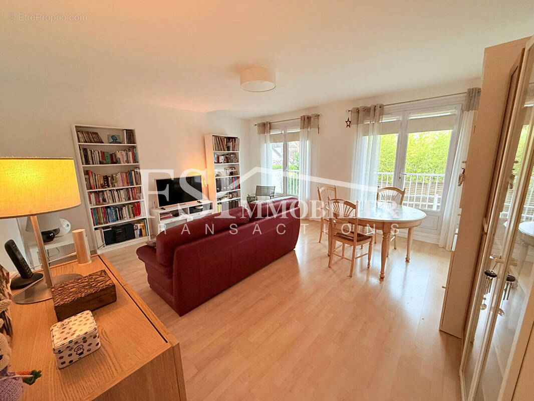 Appartement à MARGENCY