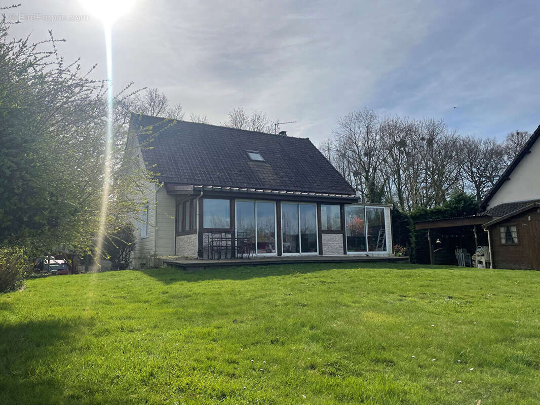 Maison à GREGES