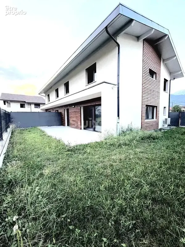 Photo Maison à Scionzier au prix de 380 000€