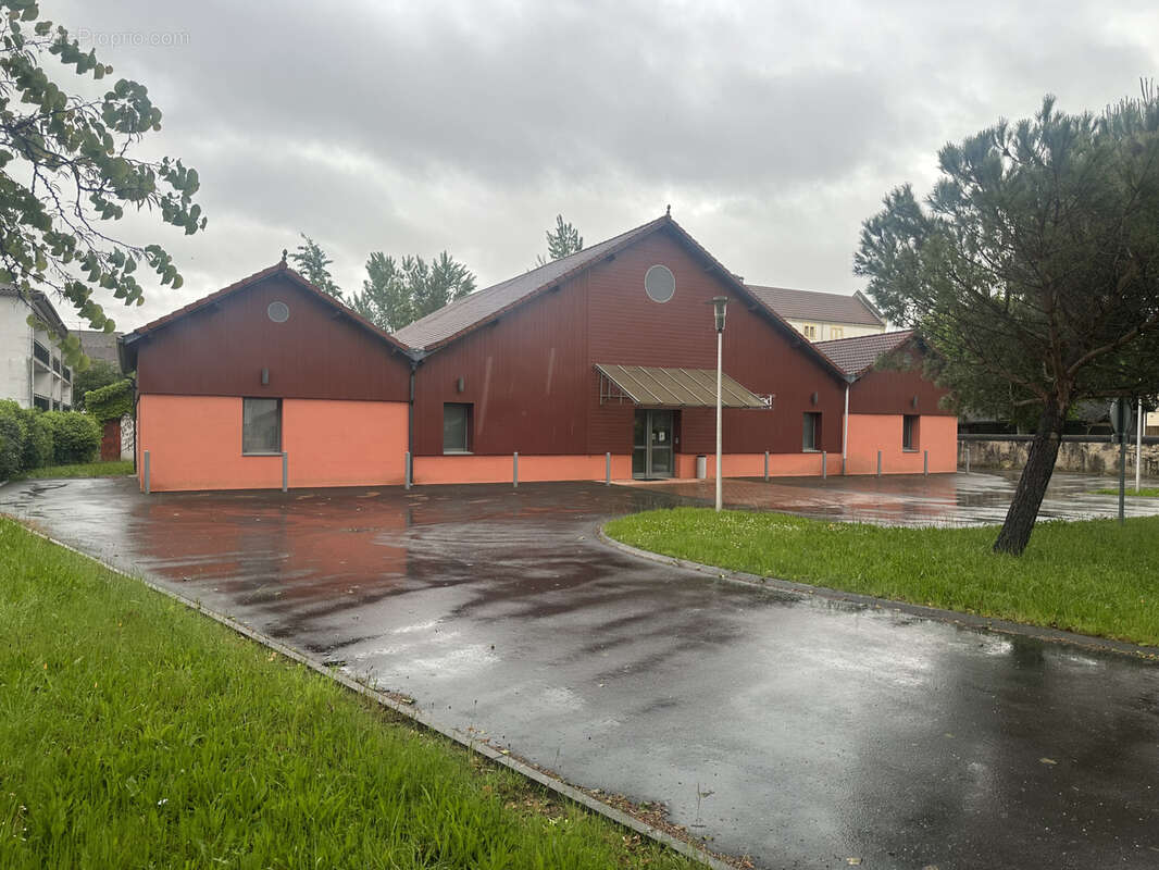Appartement à SAINTE-LIVRADE-SUR-LOT