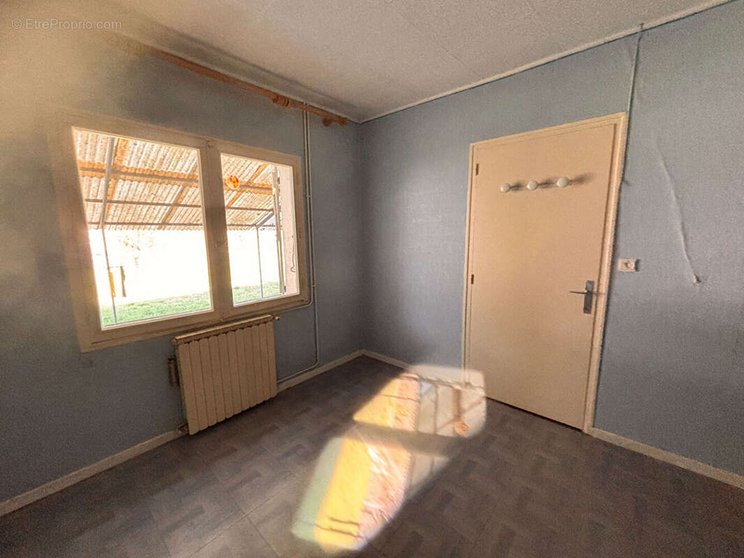 Maison à CASTAGNEDE