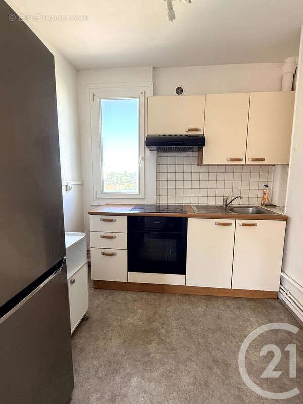 Appartement 55 m² à Saint-Quentin  - photo 7