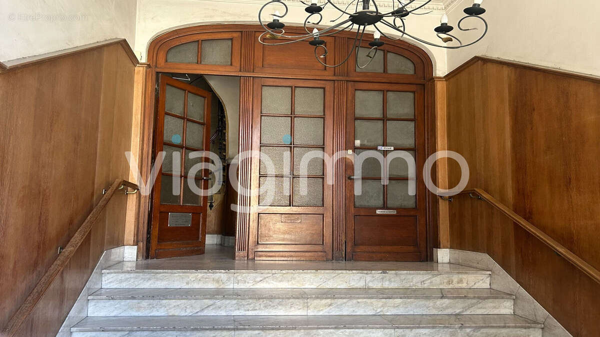 Appartement à MARSEILLE-8E