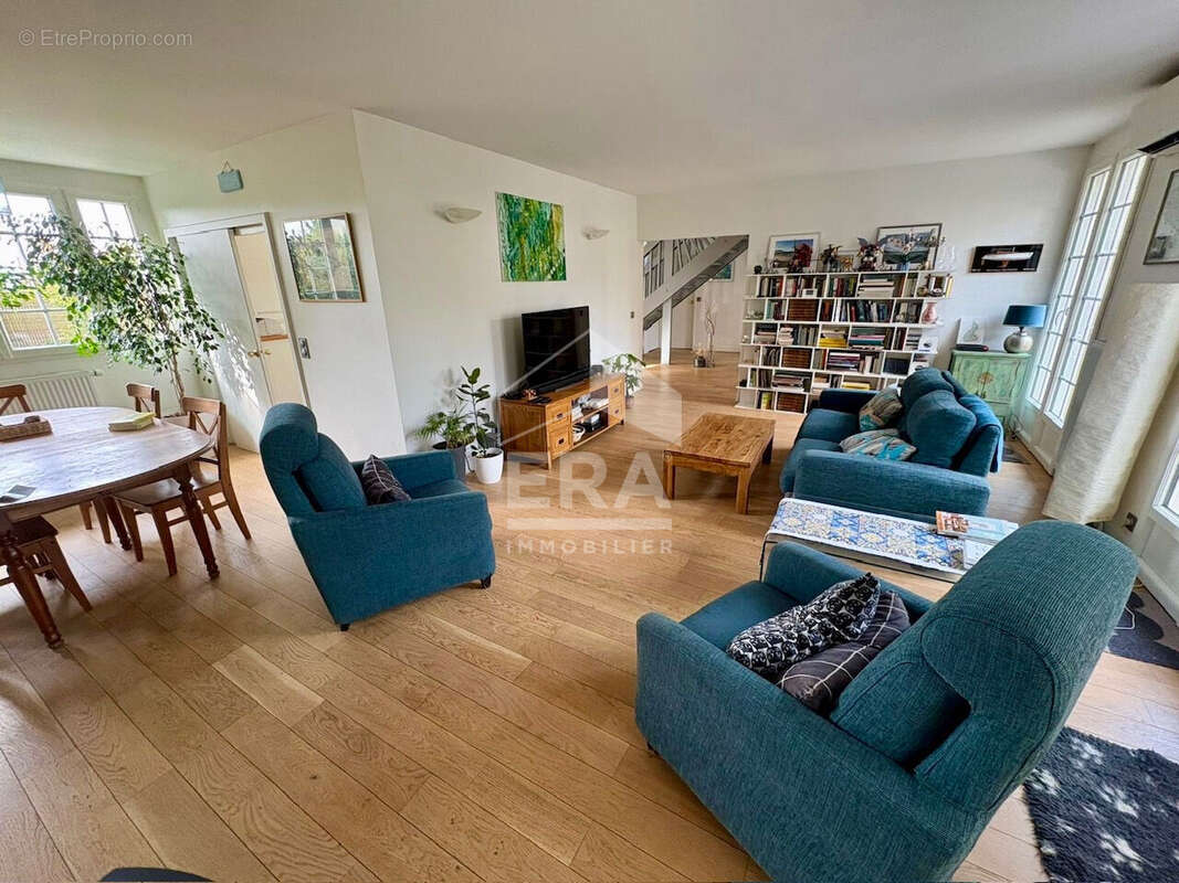 Maison à VILLEPREUX