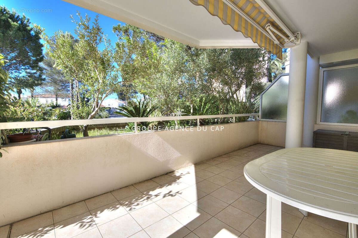 Appartement à SAINT-RAPHAEL