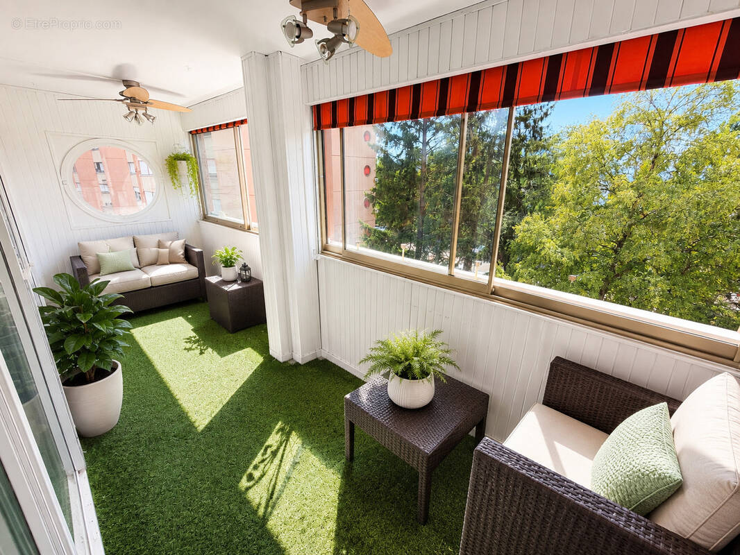 Magnifique appartement 5 pieces de 102 m2 avec parking cave et garage - beau volume - photo 2