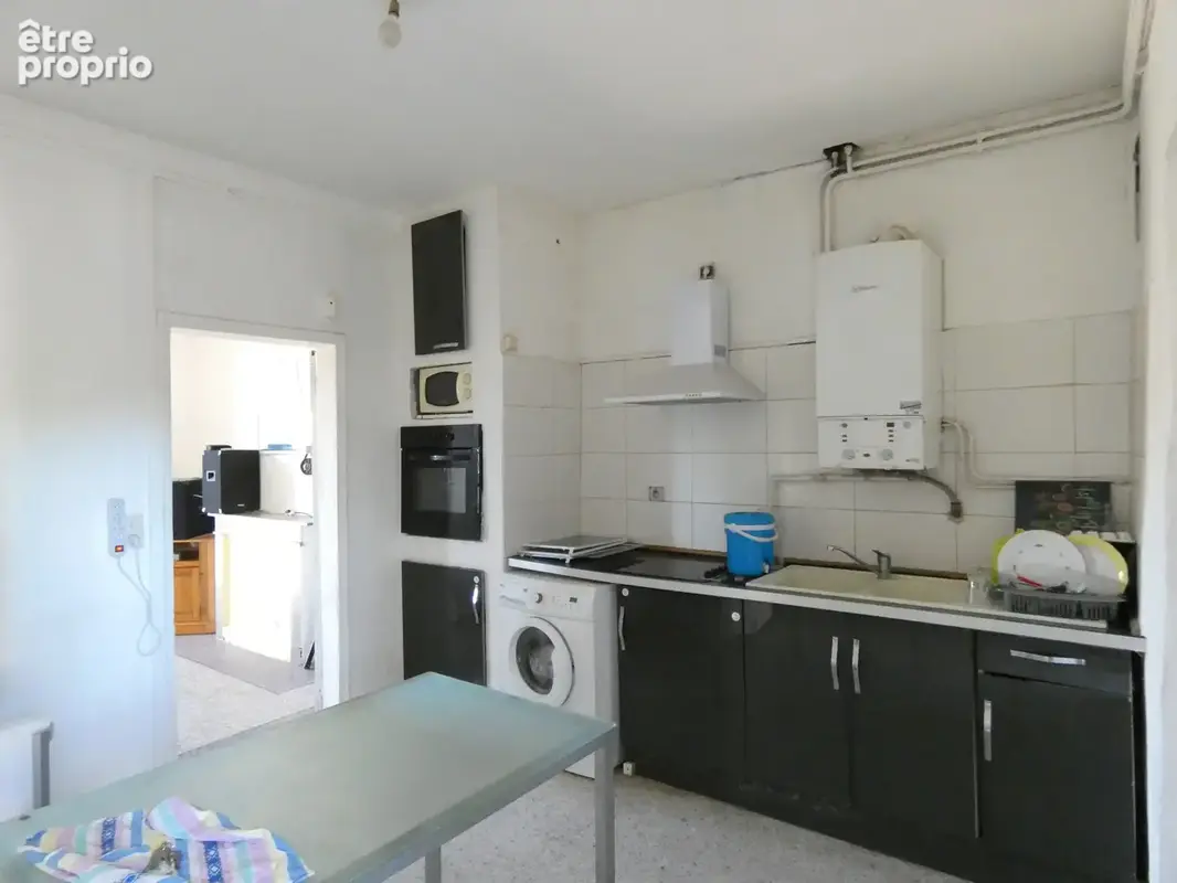 Alès , proche centre ville Maison louée avec deux appartements - photo 2