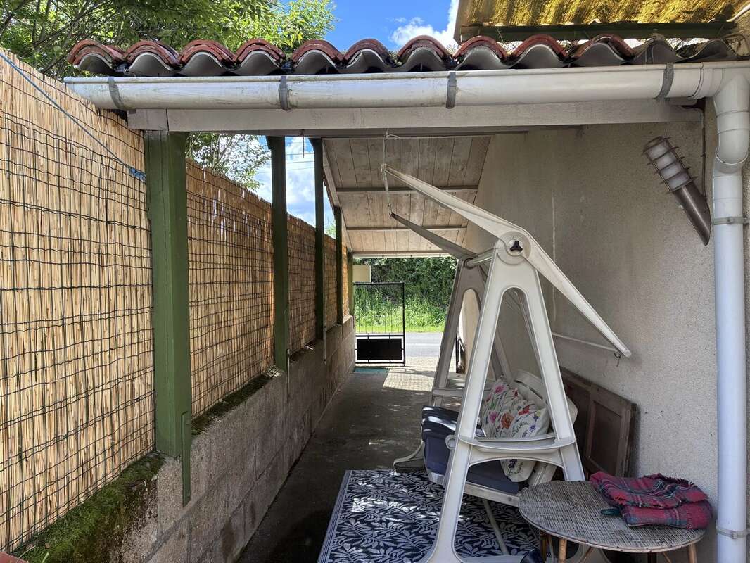 Appartement à MILLAC