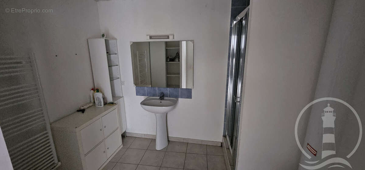 Maison à SAINT-CLEMENT-DES-BALEINES