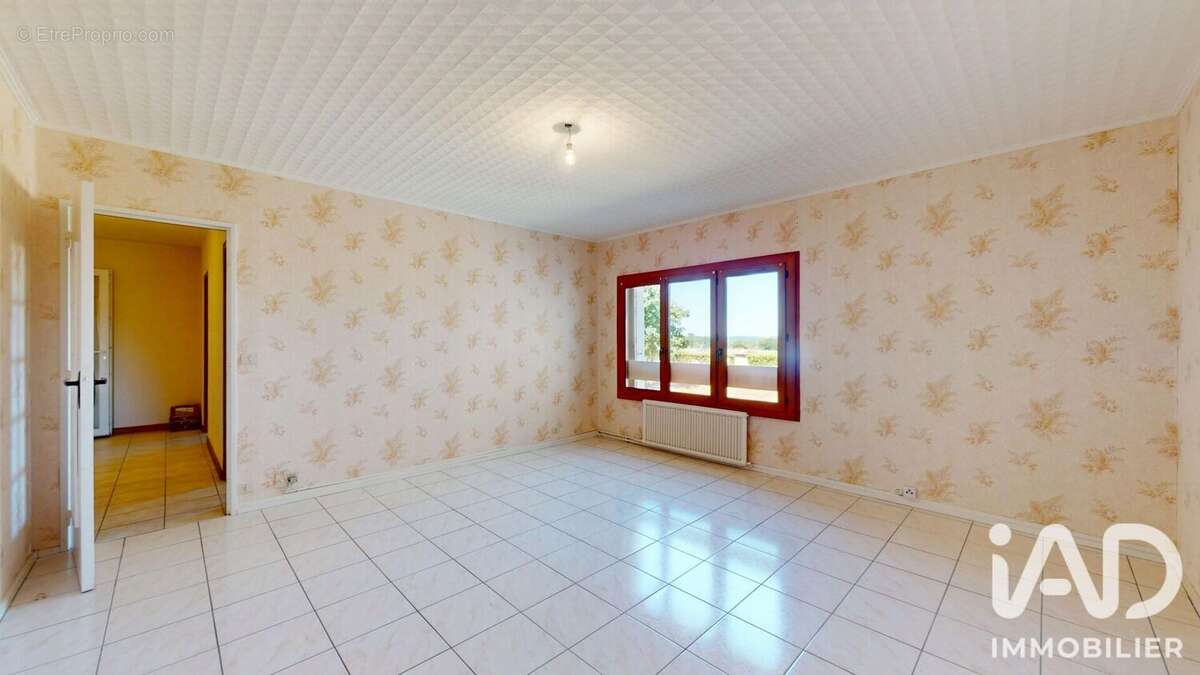 Photo 6 - Appartement à AUXERRE