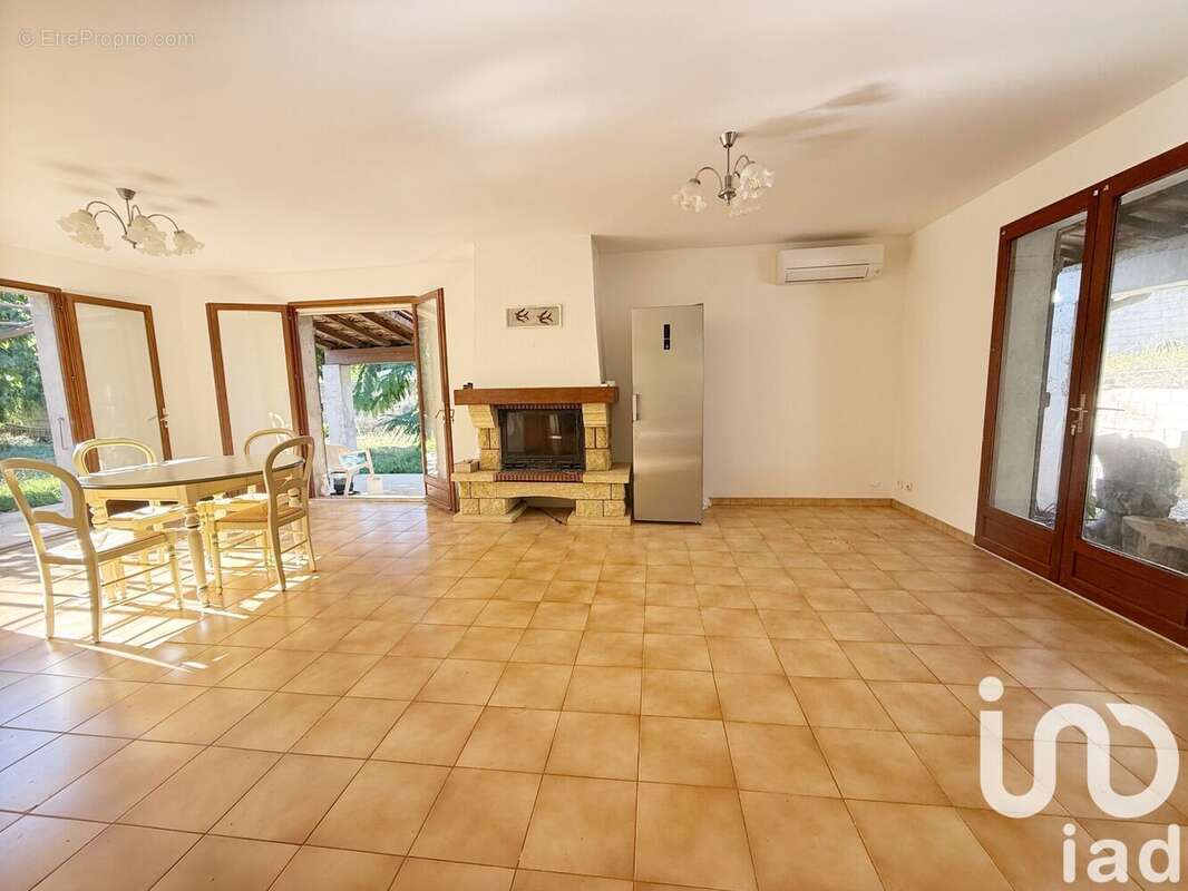 Photo 7 - Maison à LA CRAU