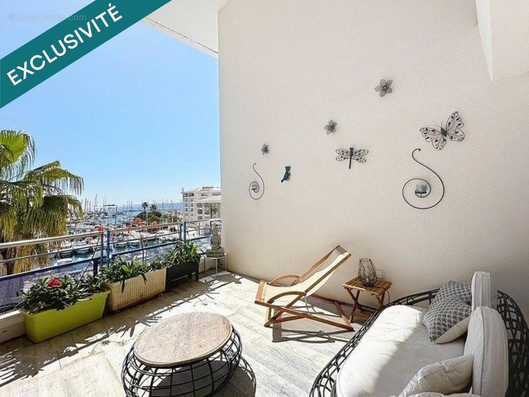 Photo 1 - Appartement à FREJUS