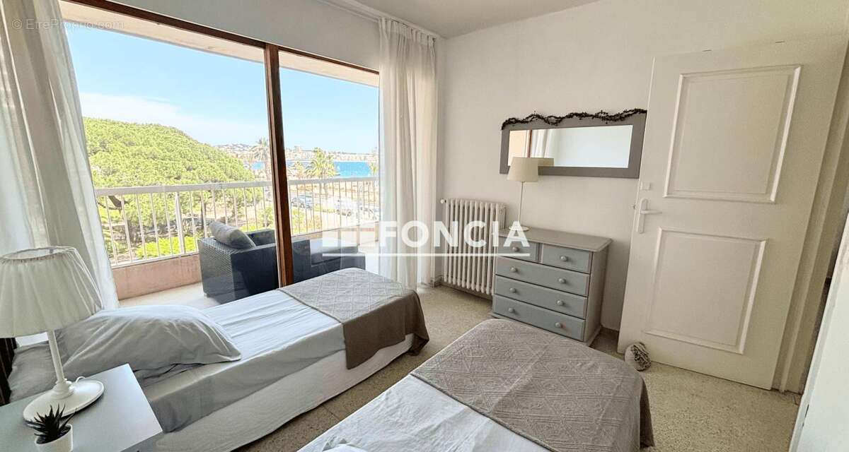 Appartement à FREJUS