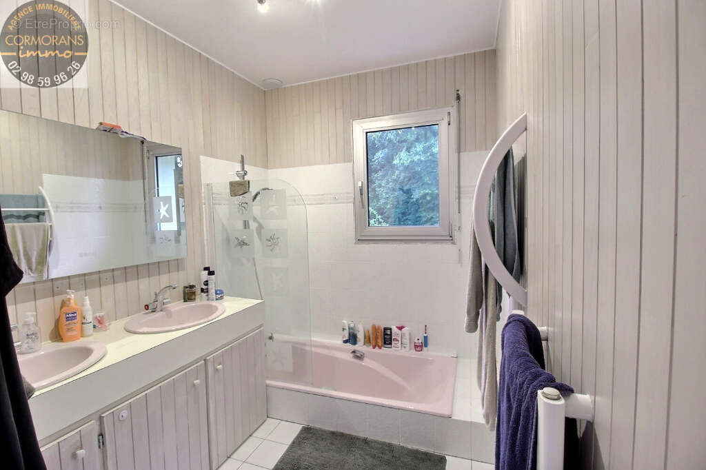 Maison à PLONEOUR-LANVERN