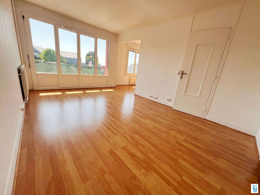 Appartement à BOIS-GUILLAUME