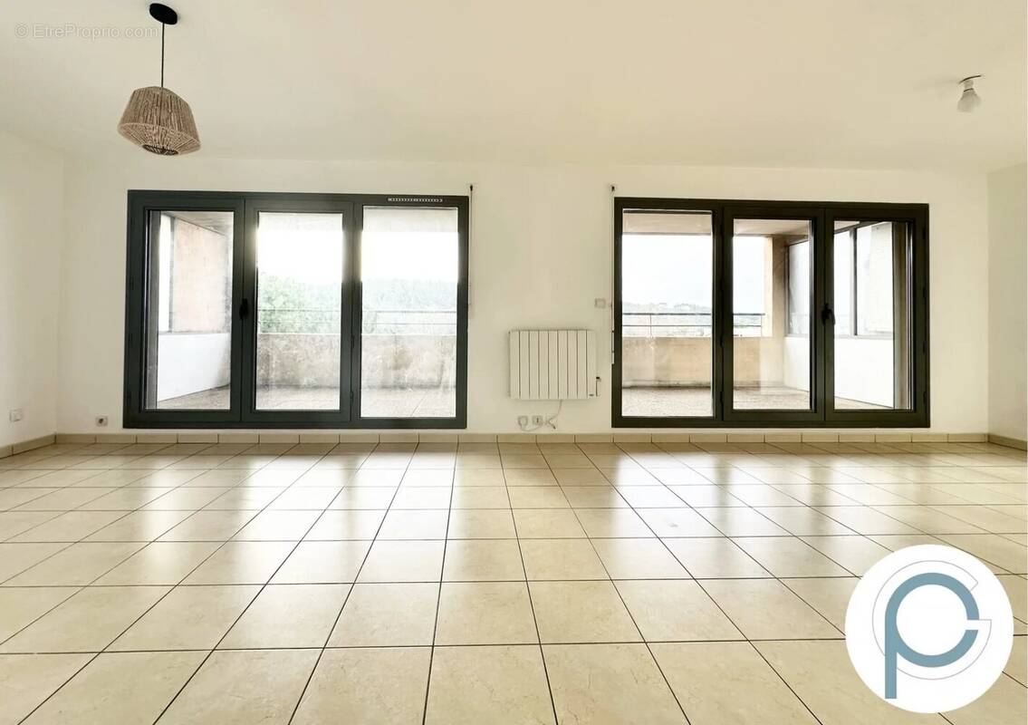 Appartement à SANARY-SUR-MER