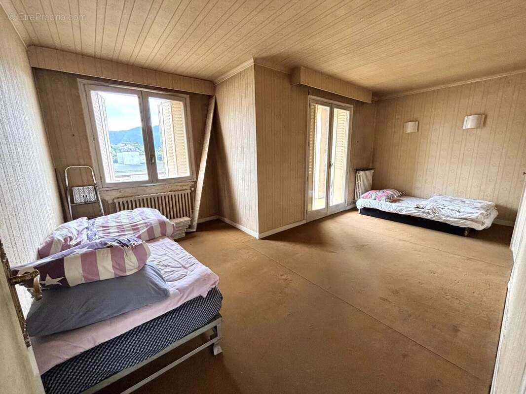 Appartement à AIX-LES-BAINS