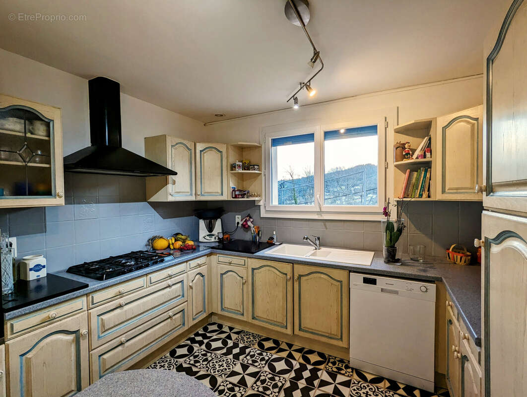 Maison à LAMALOU-LES-BAINS