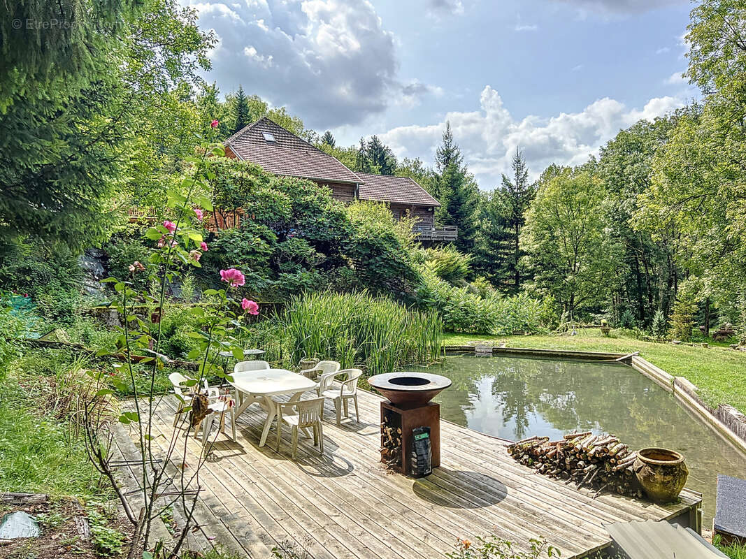 Maison à AIGUEBELETTE-LE-LAC