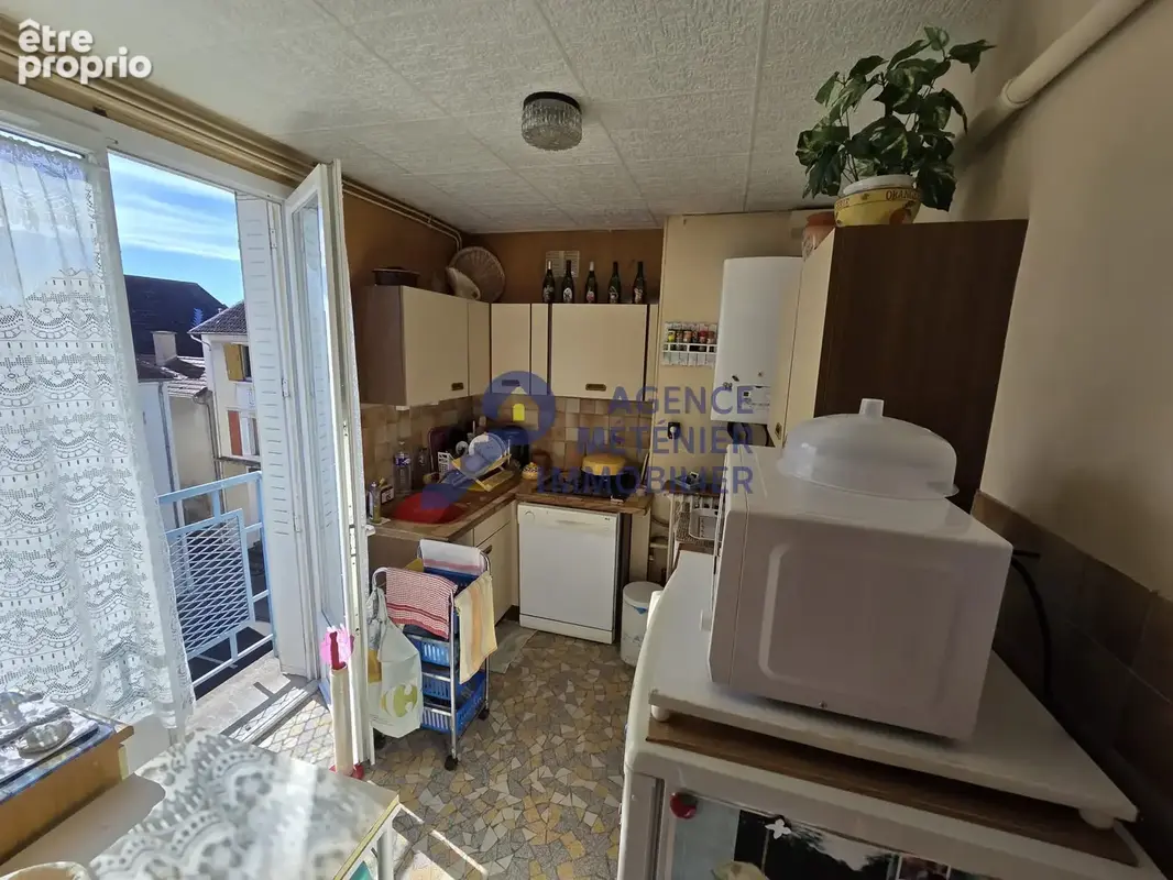 Varennes sur allier - appartement de type F3 proche de toutes commodités - photo 12