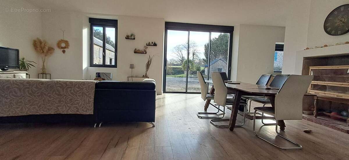 Maison à BONCHAMP-LES-LAVAL