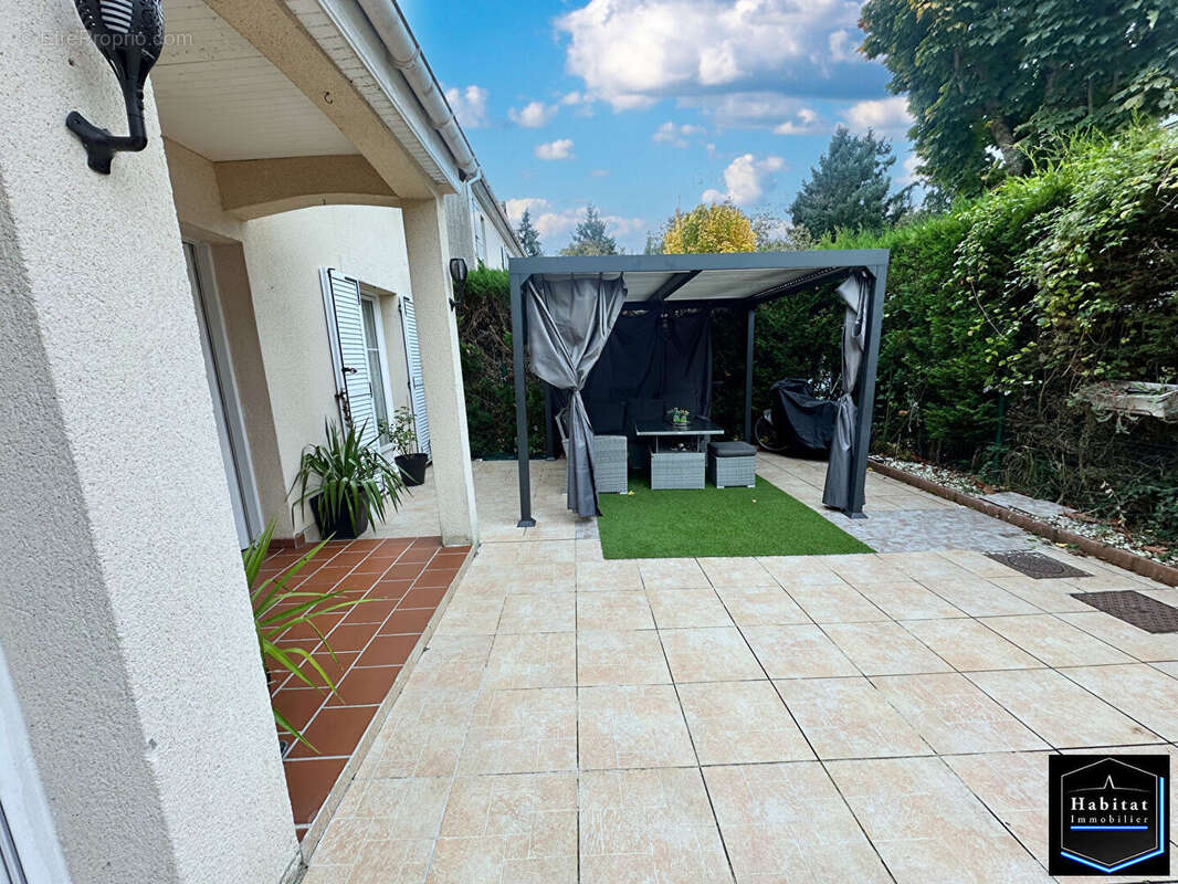 Maison à DAMMARTIN-EN-GOELE