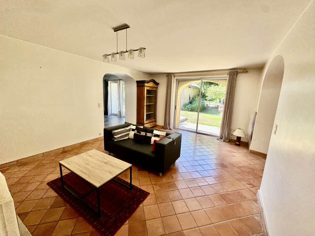 Maison à PIOLENC
