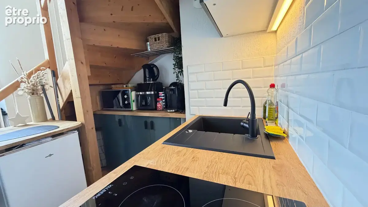 Appartement Nice centre  1 pièce avec mezzanine  secteur coulée verte - photo 4