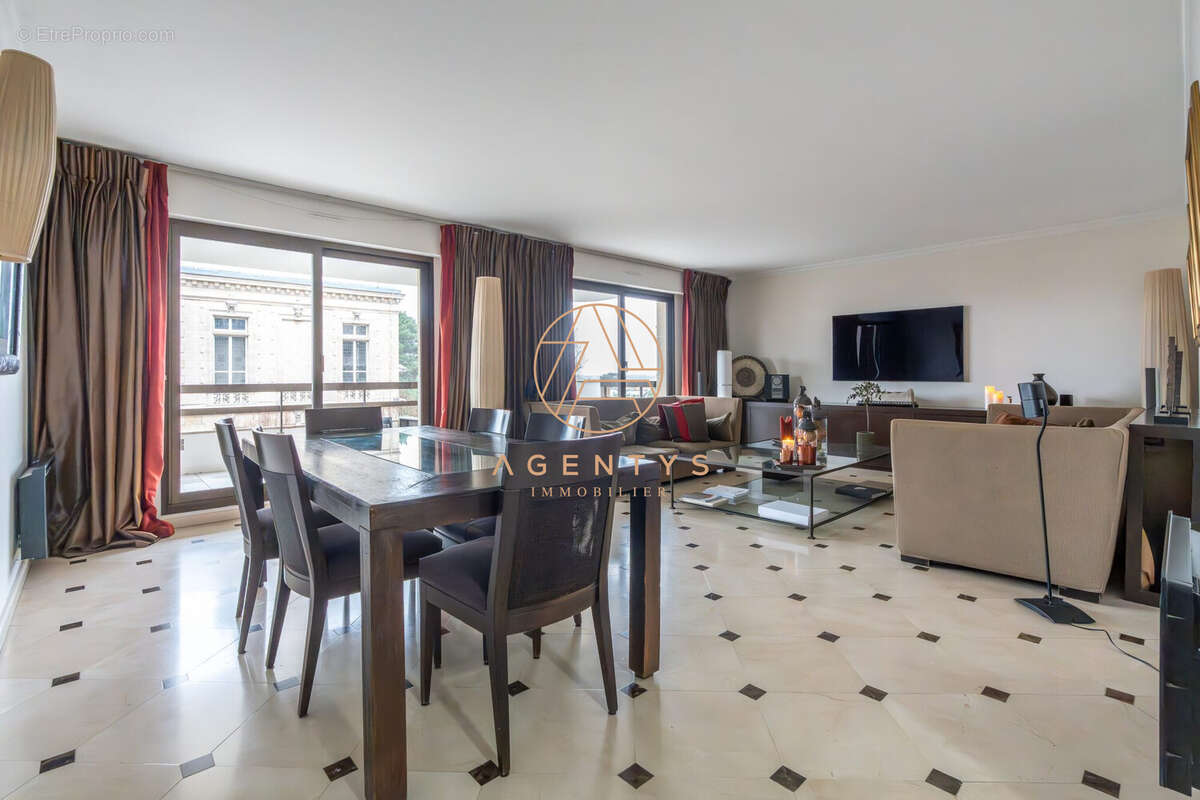 Appartement à LE PERREUX-SUR-MARNE