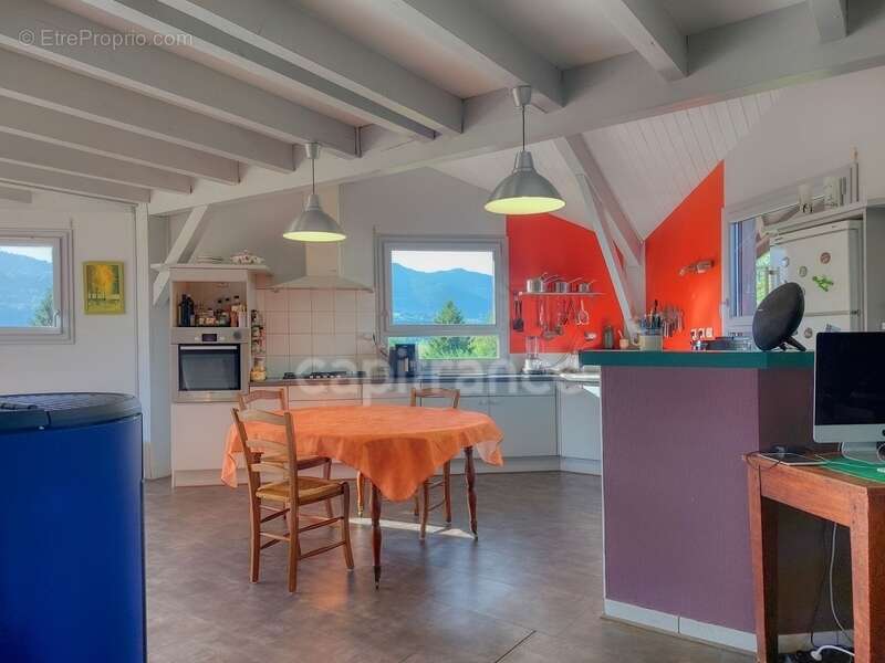 Maison à SAINTE-HELENE-DU-LAC