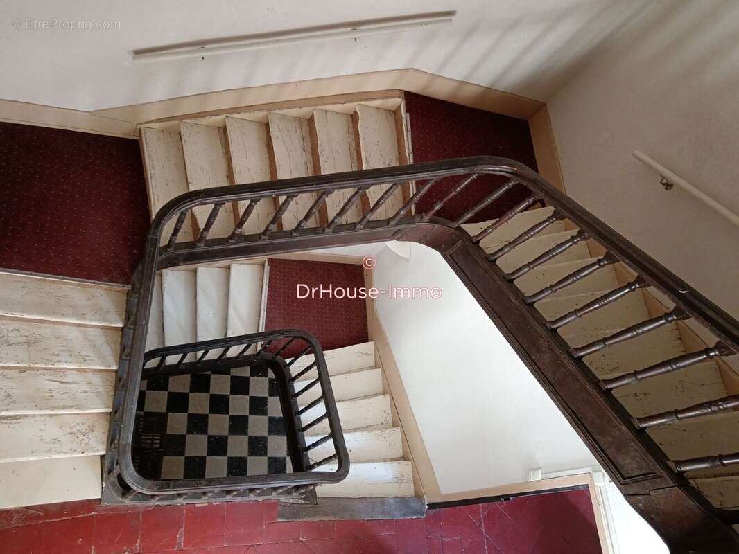 Maison à SAINT-SIXTE