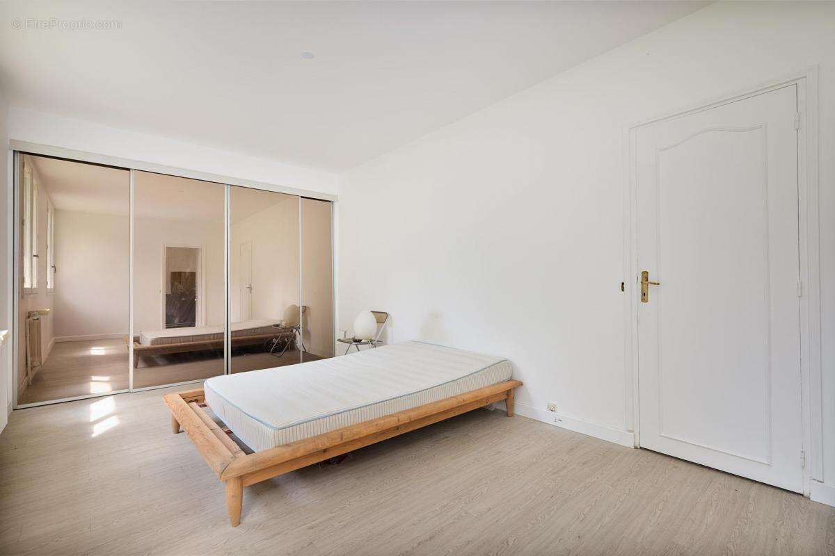 Maison à AUVERS-SUR-OISE