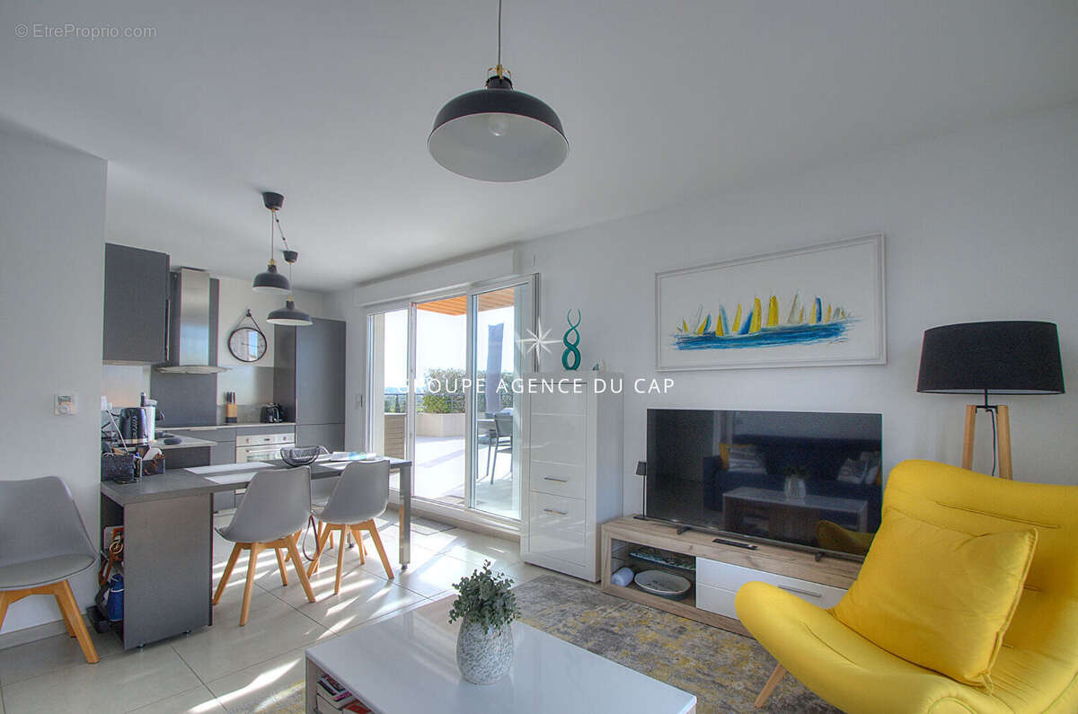 Appartement à FREJUS