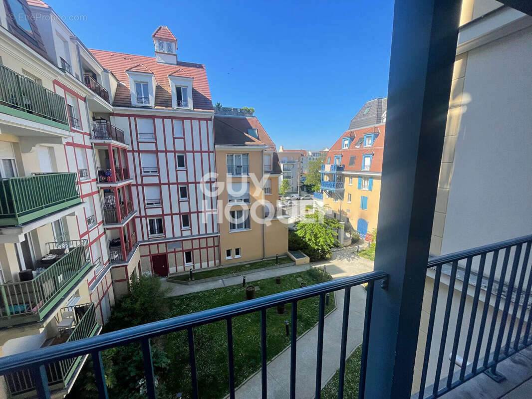 Appartement à LE BLANC-MESNIL