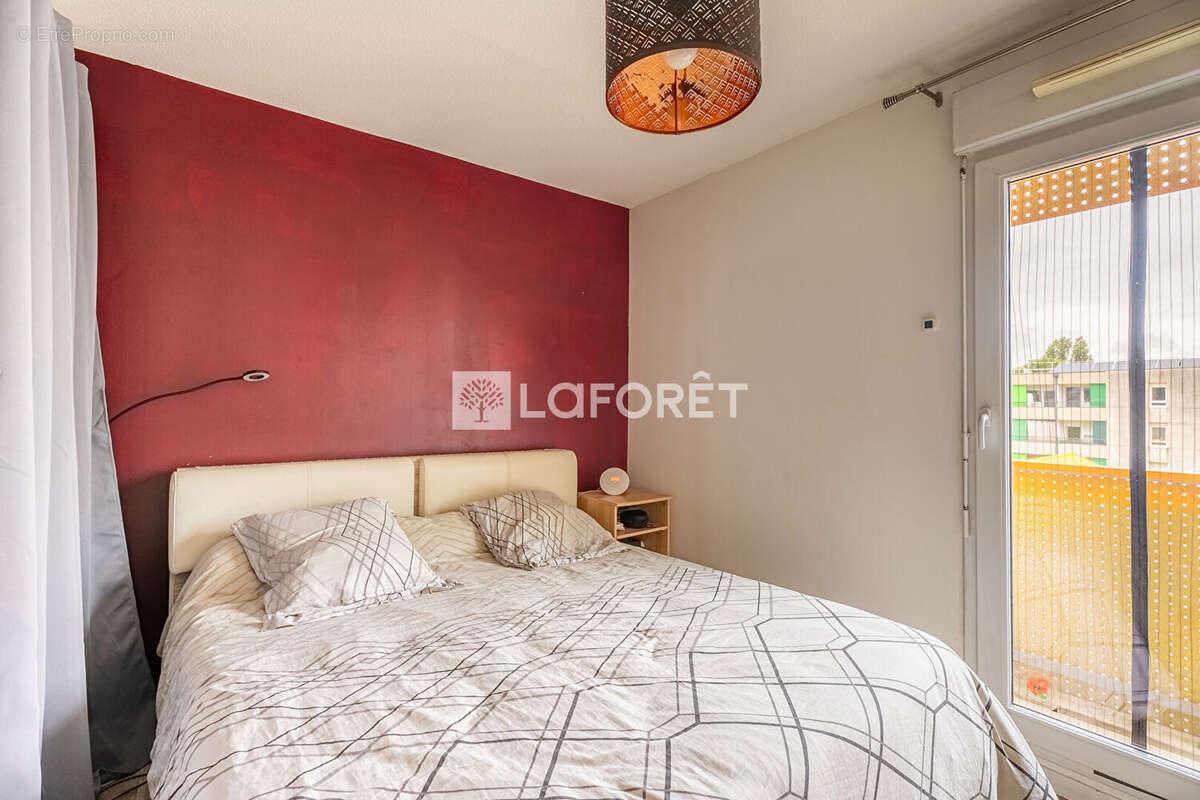 LORMONT BOIS FLEURI - T3 de 62 m² avec terrasse - photo 8