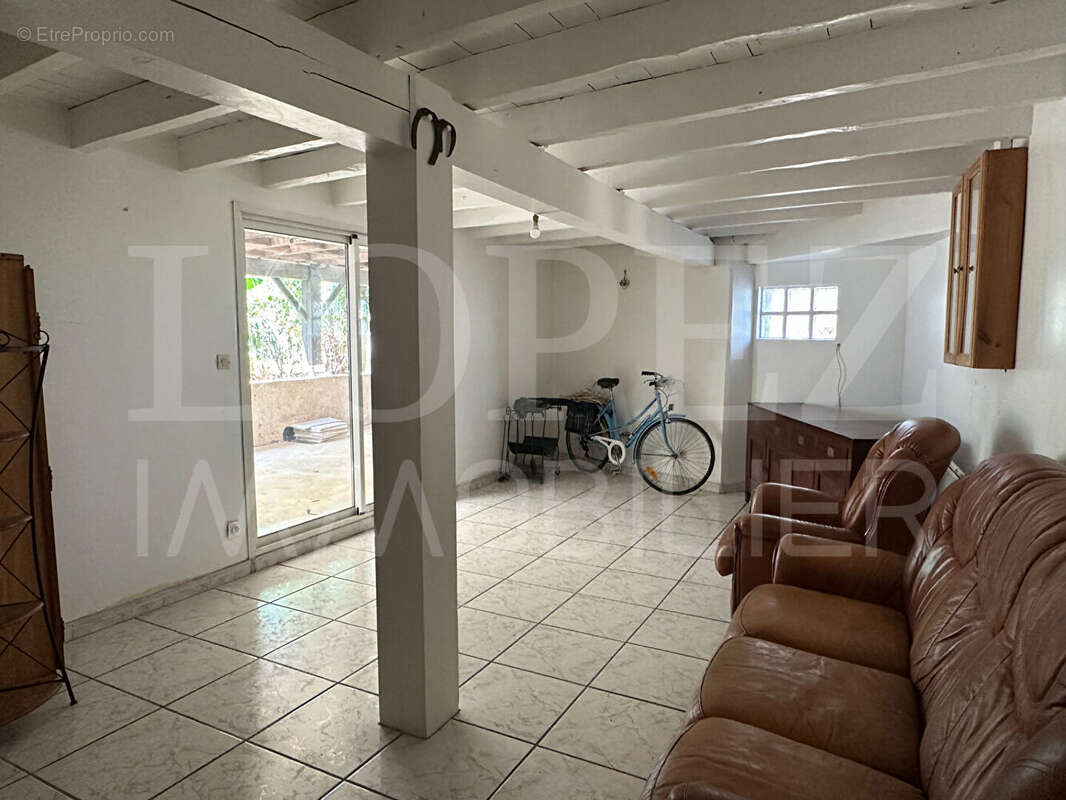 Maison à VALDURENQUE