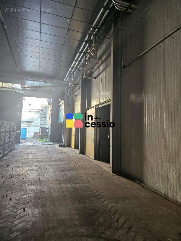 ? ensemble logistique de 13 000 m² – opportunité exceptio - photo 6