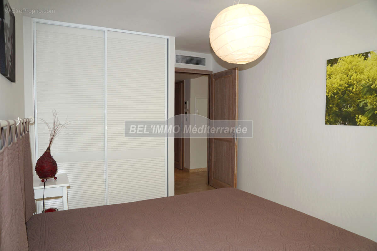 Bel appartement F2, Terrasse et Parking en sous-sol - photo 8