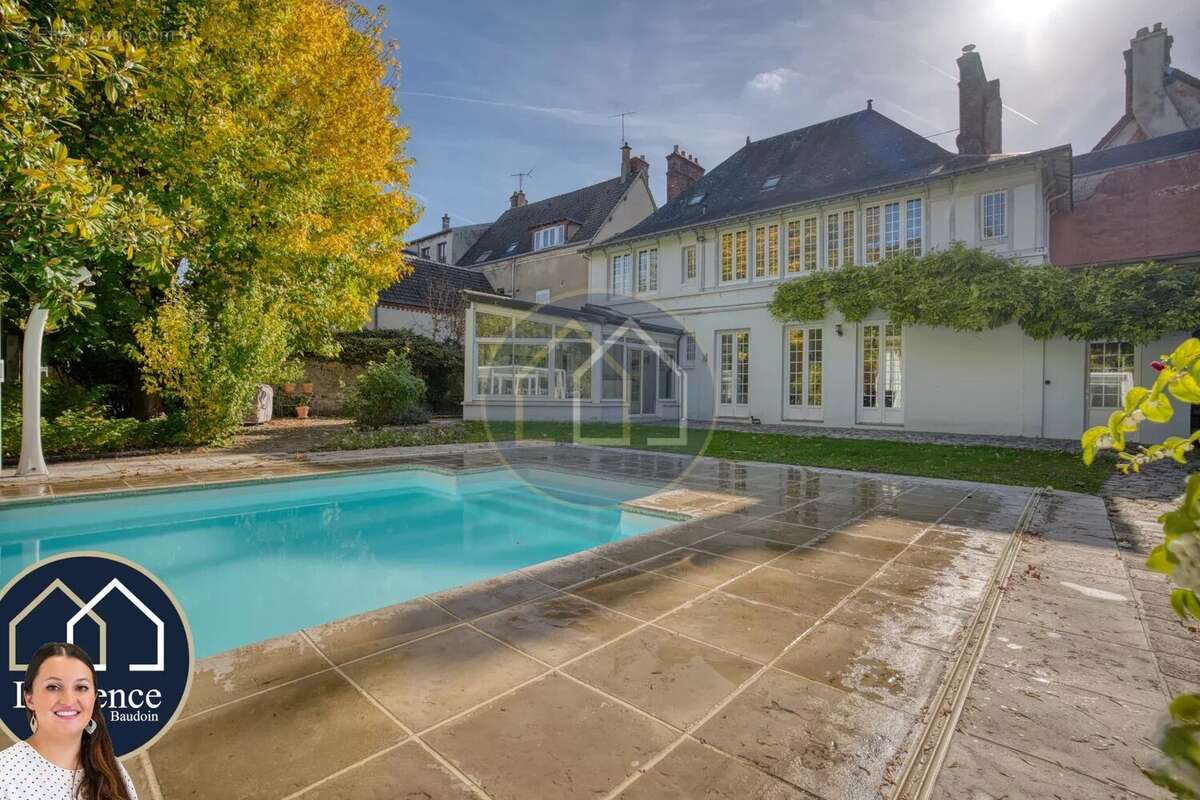 Maison à NOGENT-LE-ROI