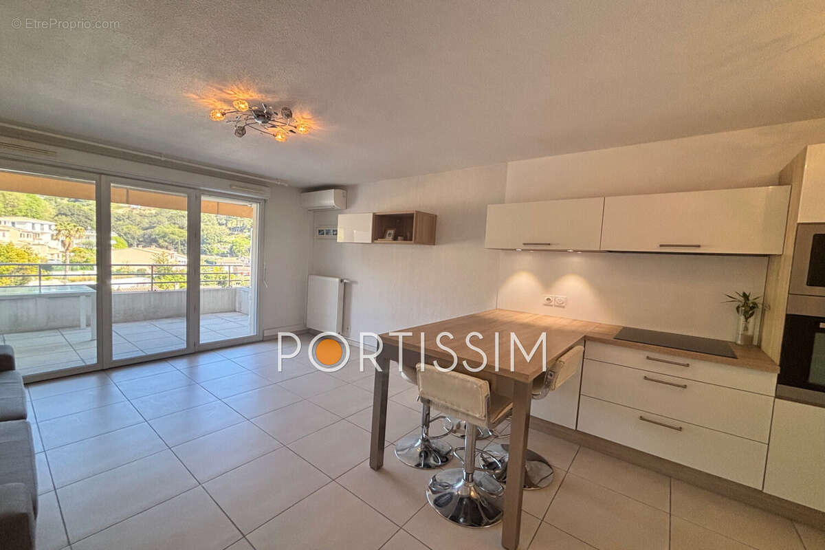 Appartement à CAGNES-SUR-MER