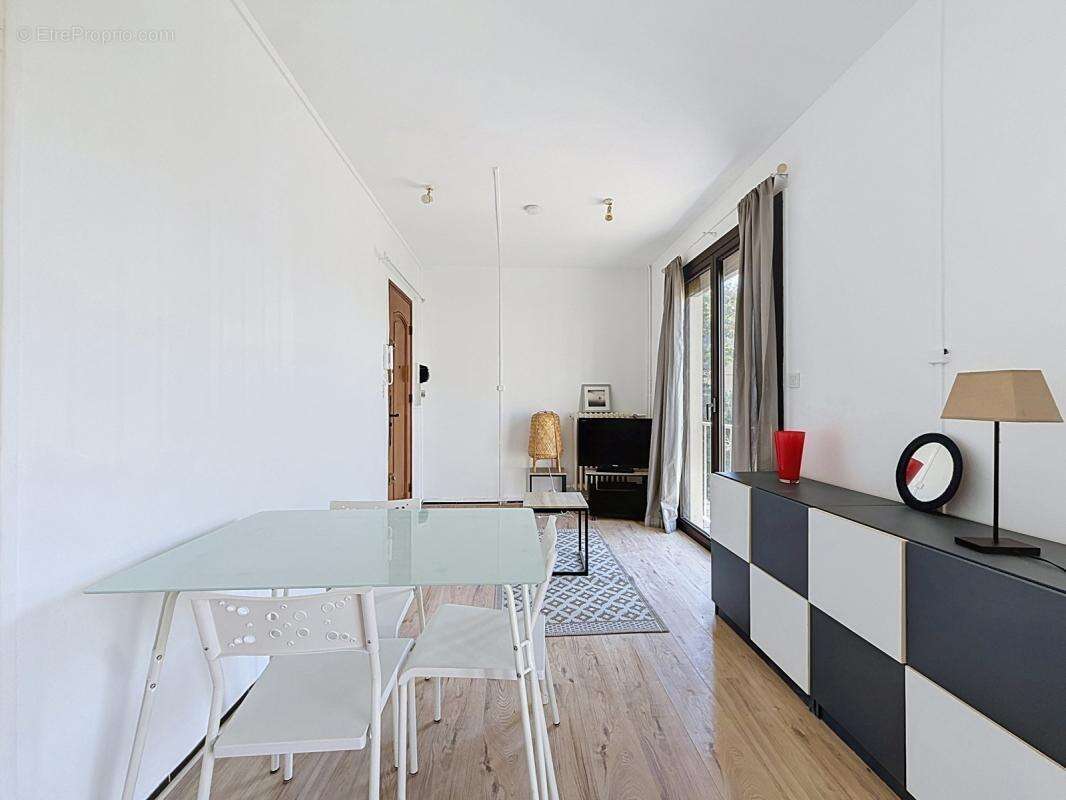 Exclusivité - avignon intra-muros appartement de type 2 - photo 2