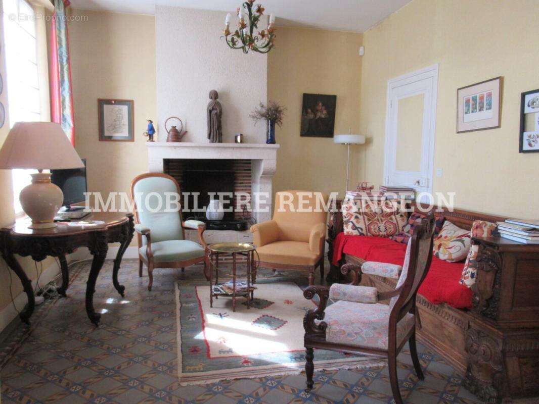 Maison à SAINT-VIATRE