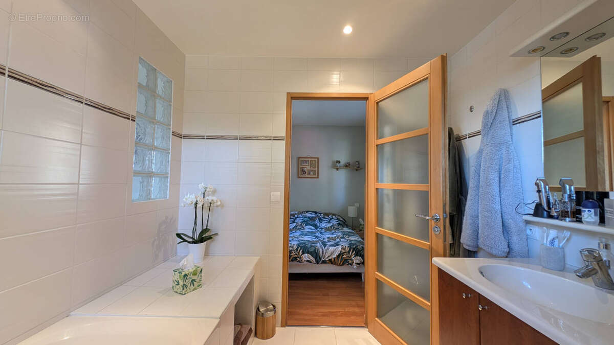 Appartement à ARGONAY