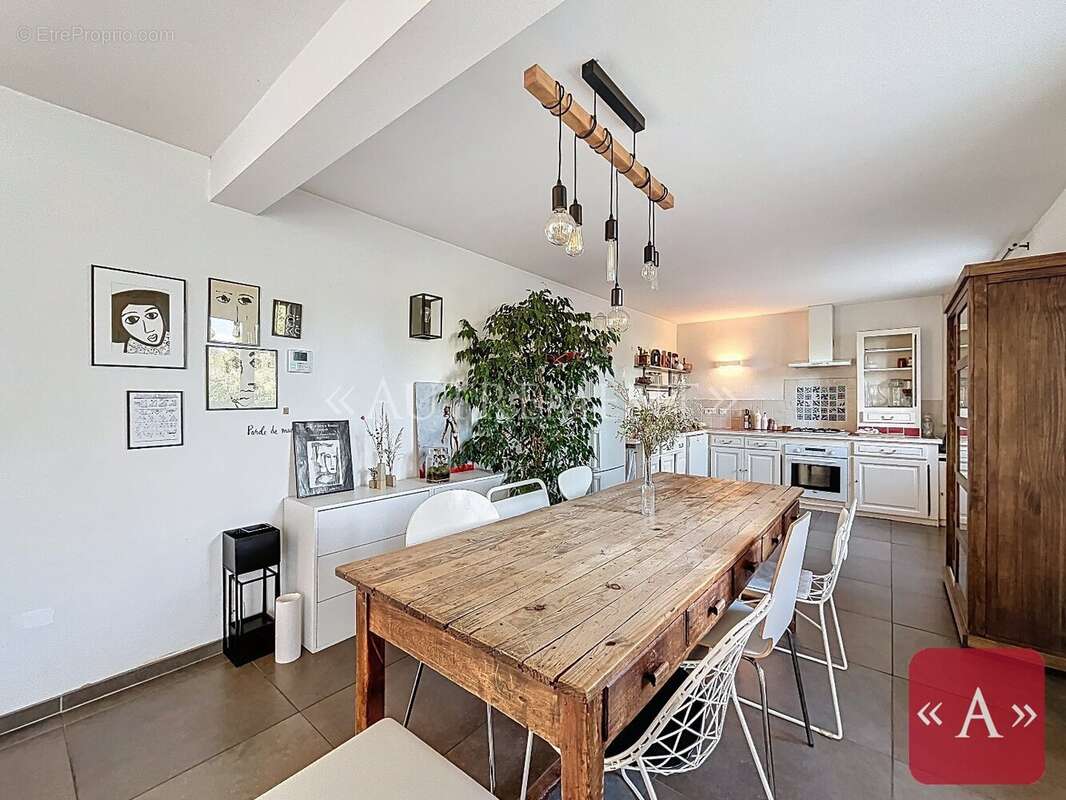 Maison à MONTASTRUC-LA-CONSEILLERE