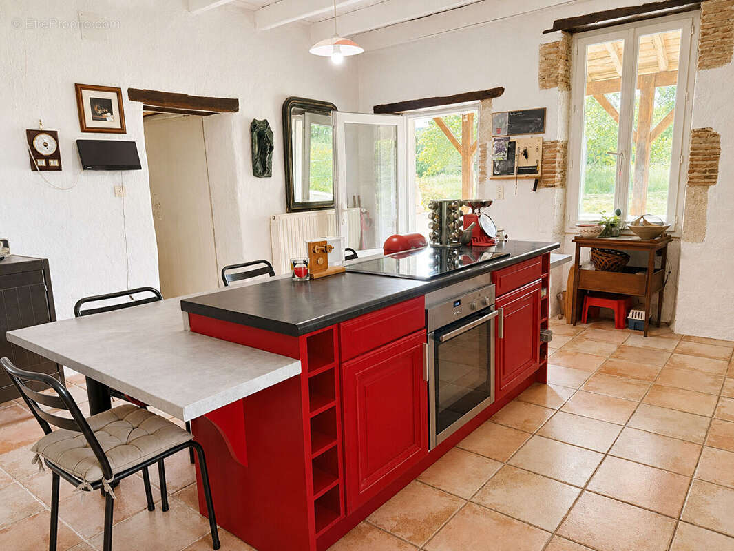 Maison à CASTELMORON-SUR-LOT