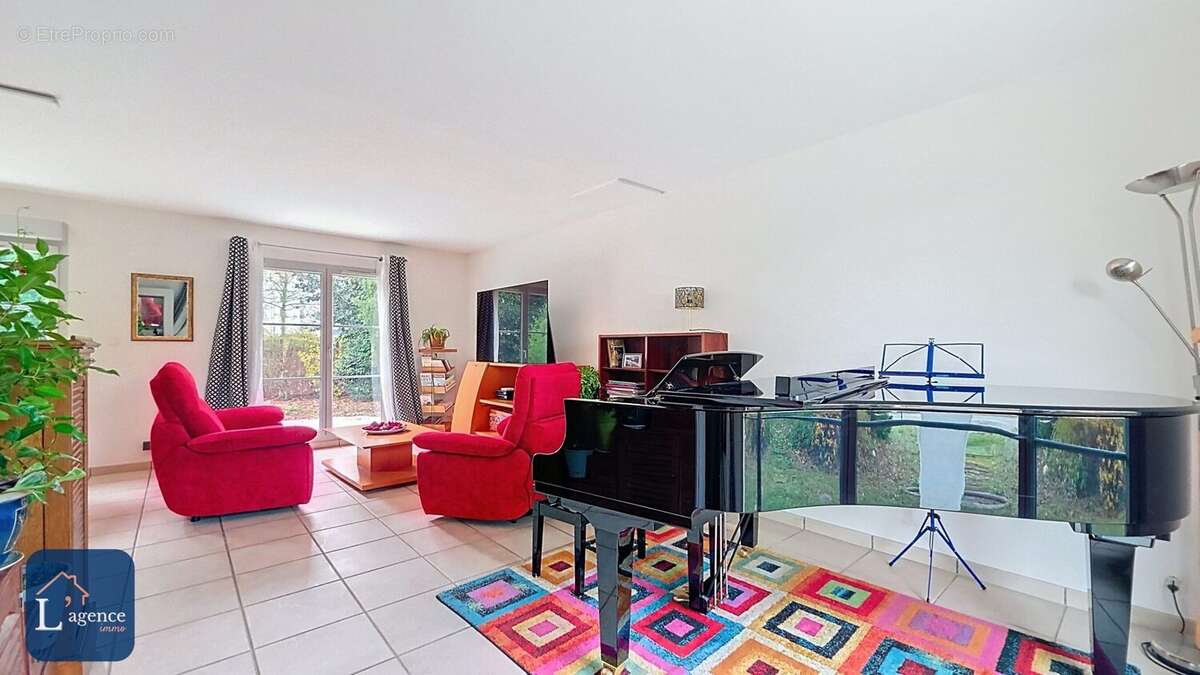 Maison à FERNEY-VOLTAIRE